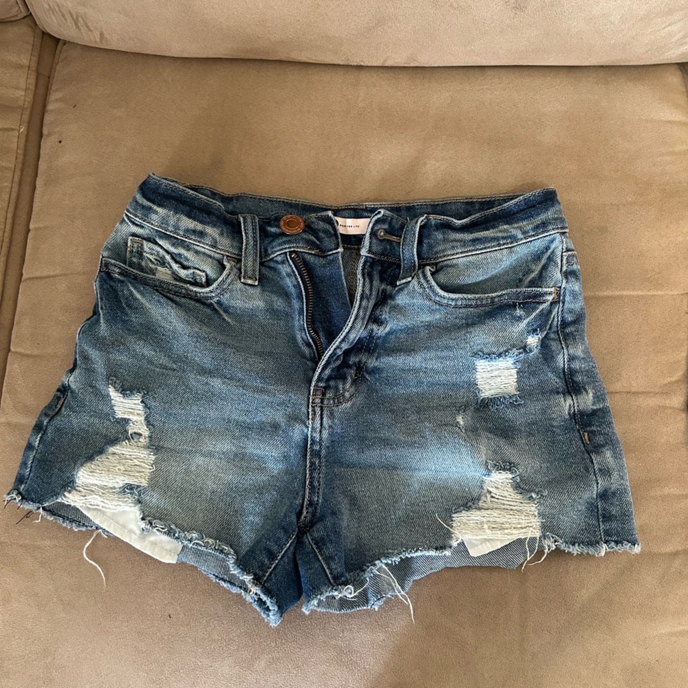 Ripped jeans shorts